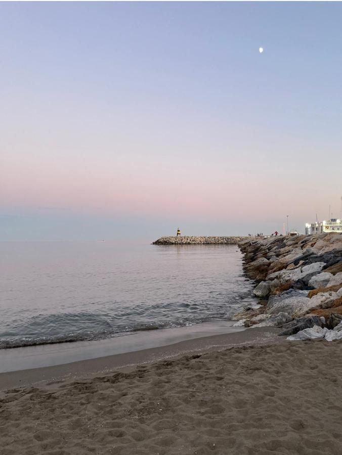 Cosy Sunrise Beach Torremolinos Ngoại thất bức ảnh